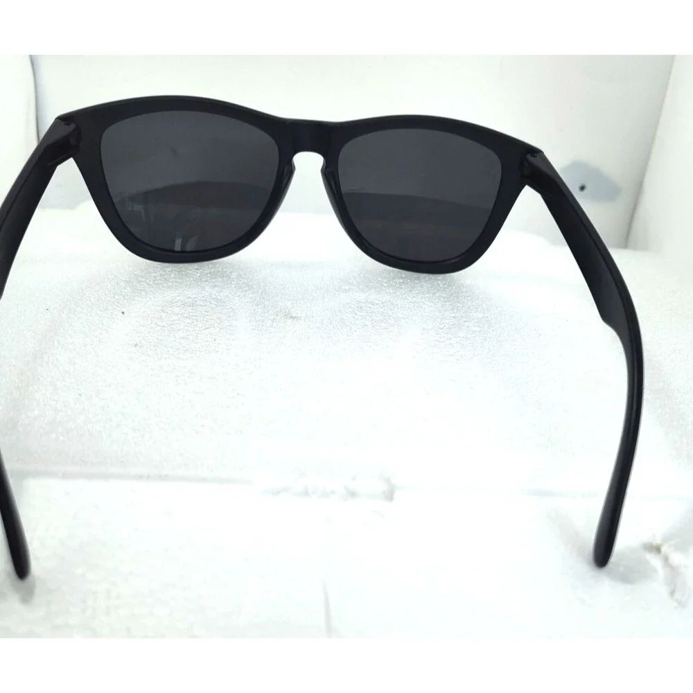 Blenders Mens SUNGLASSES BLAKE, Matted Black Cat POLARIZED 50-13-127